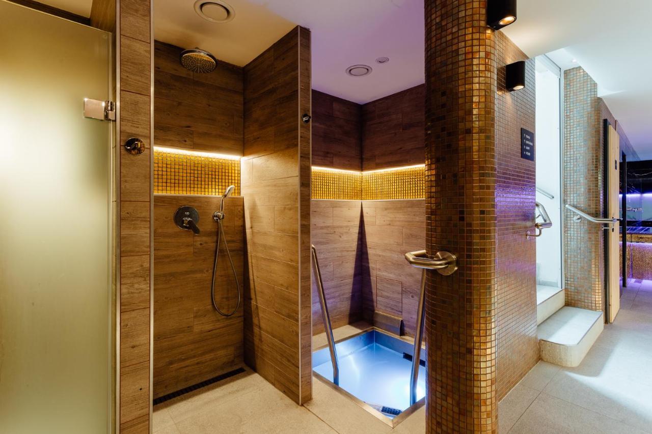 Zázrivá Wellness Rezort Janosikov Dvor מראה חיצוני תמונה